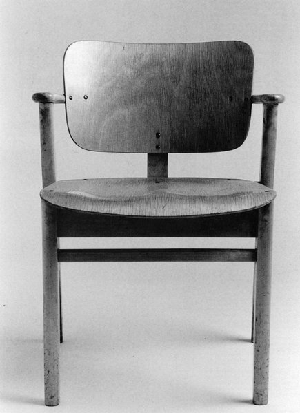 Ilmari Tapiovaara Design Biographies Santa Cole Ilmari Tapiovaara Design Biographies Santa Cole