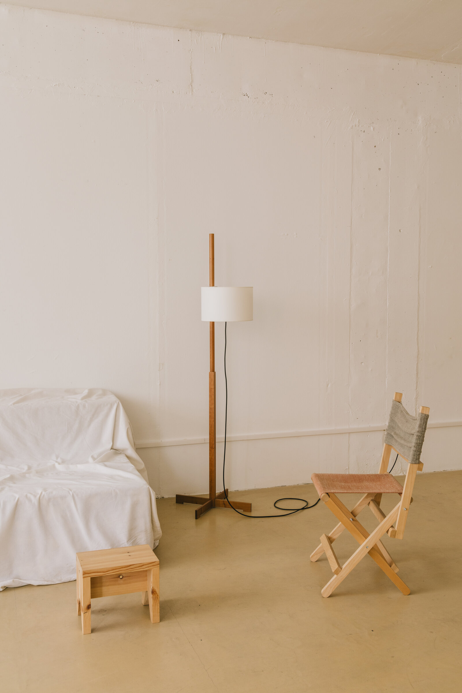 About-Arianne-showroom-TMM-Yosigo-2018-282A0829-x2400