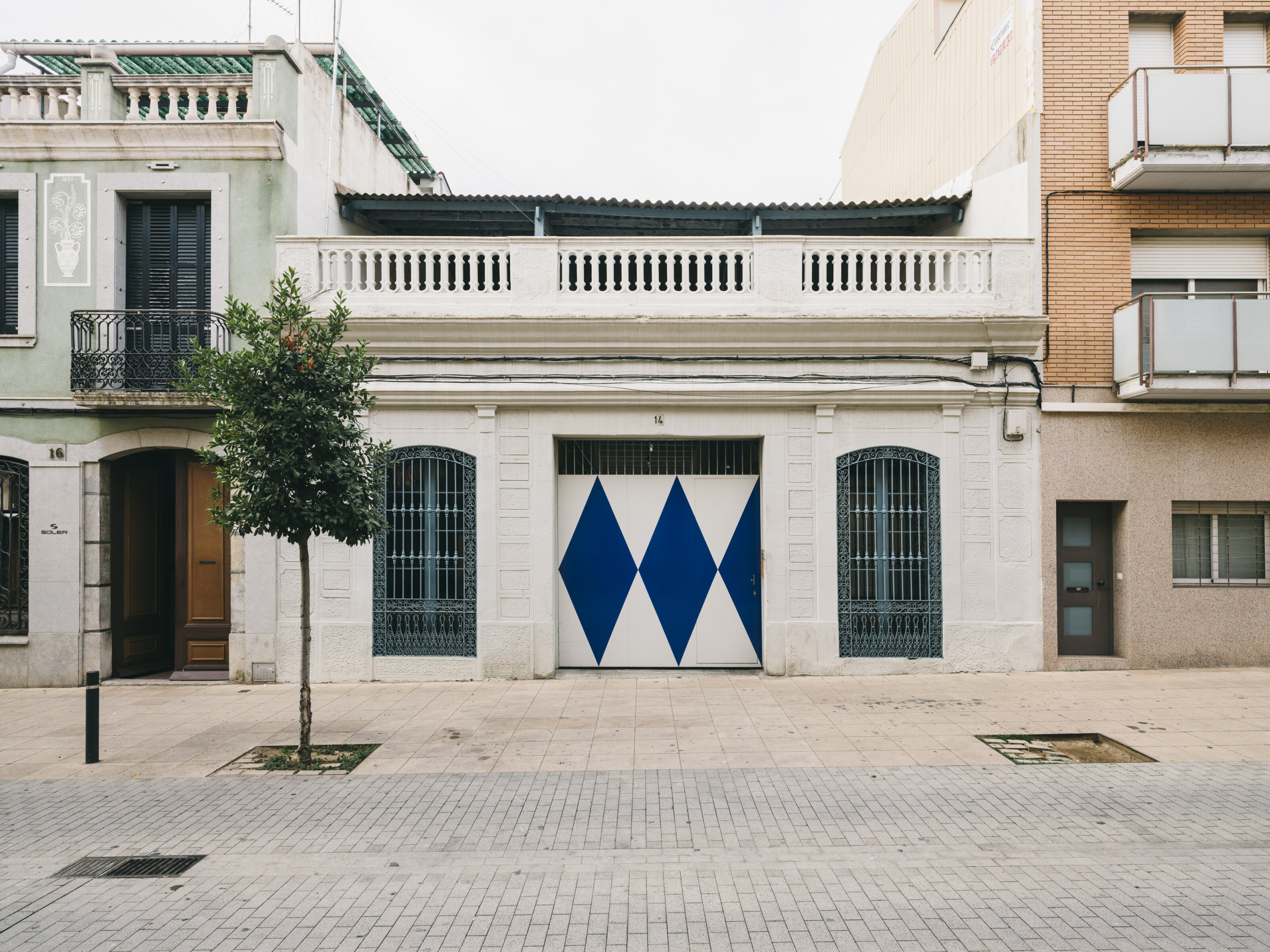 BOBO-HQ-1-alta-x2400