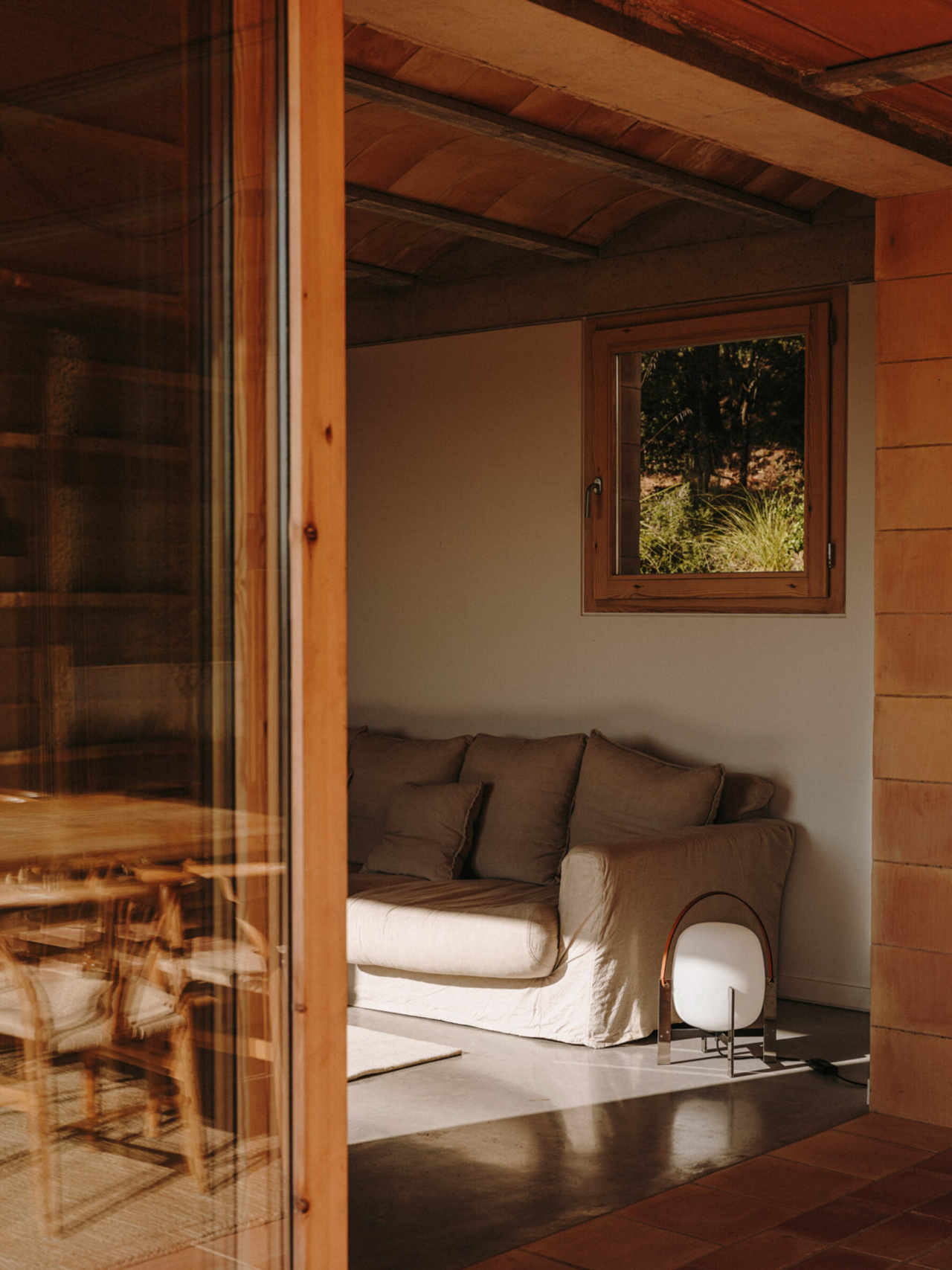 Casa-Ter-MESURA-Salva-Lopez-CESTA-METALICA-17-x2400