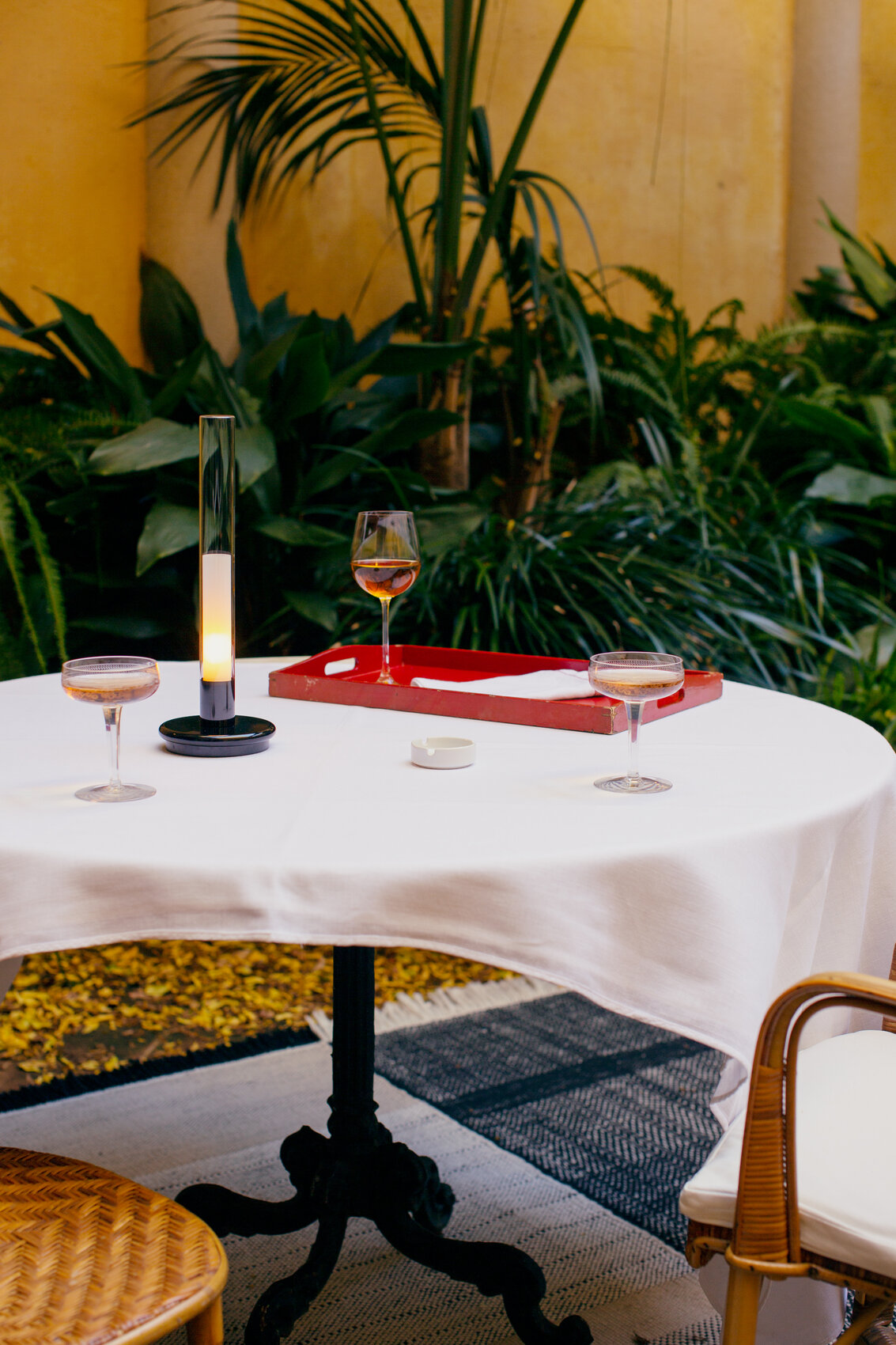 Un-sen–or-Barcelona-Pomes-Jara-Varela-Nanimarquina-SYLVESTRINA-15-x1700