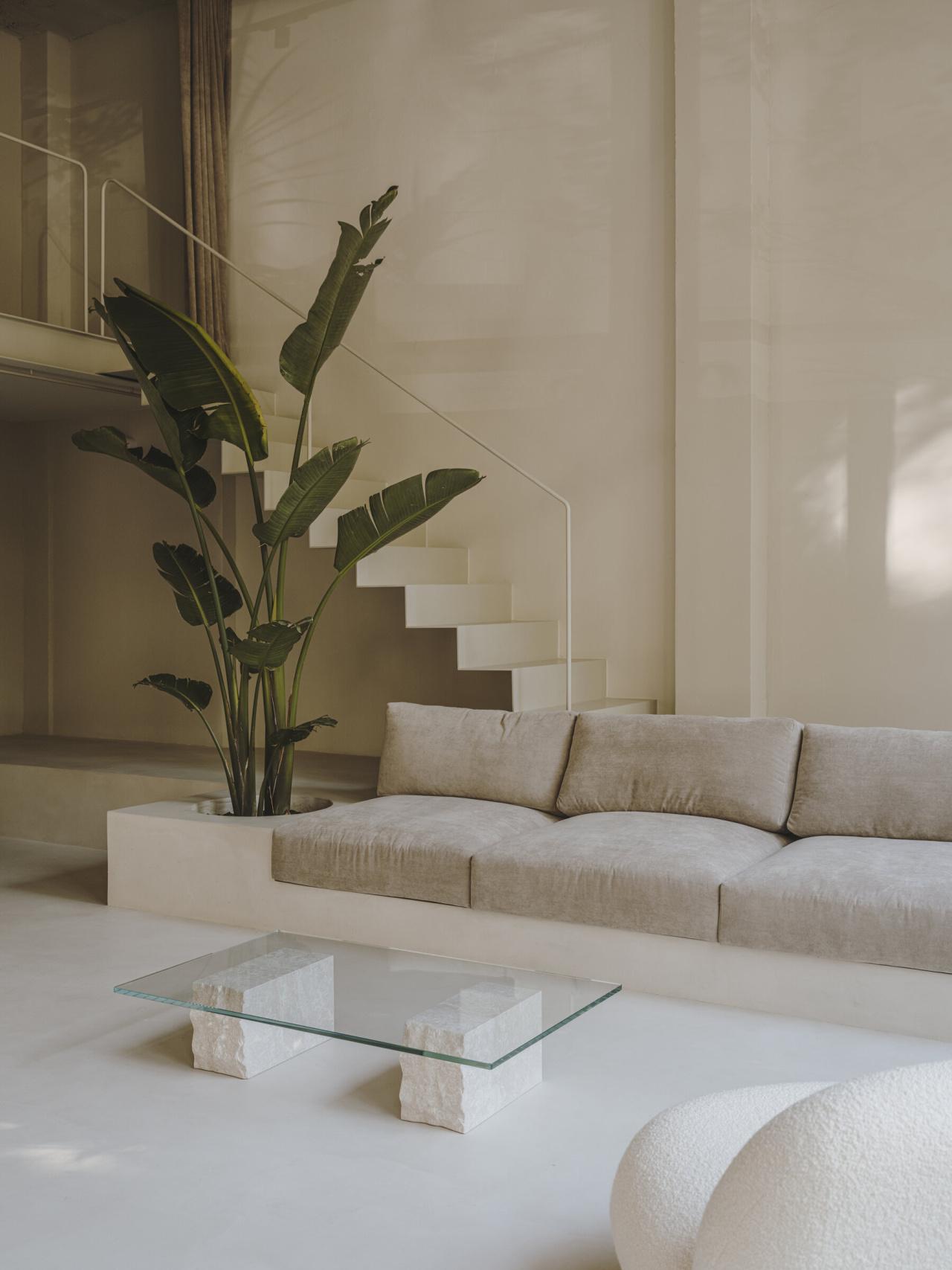 SixNFive-showroom-Salva-Lopez-TEKIO-DSF1457-x2400