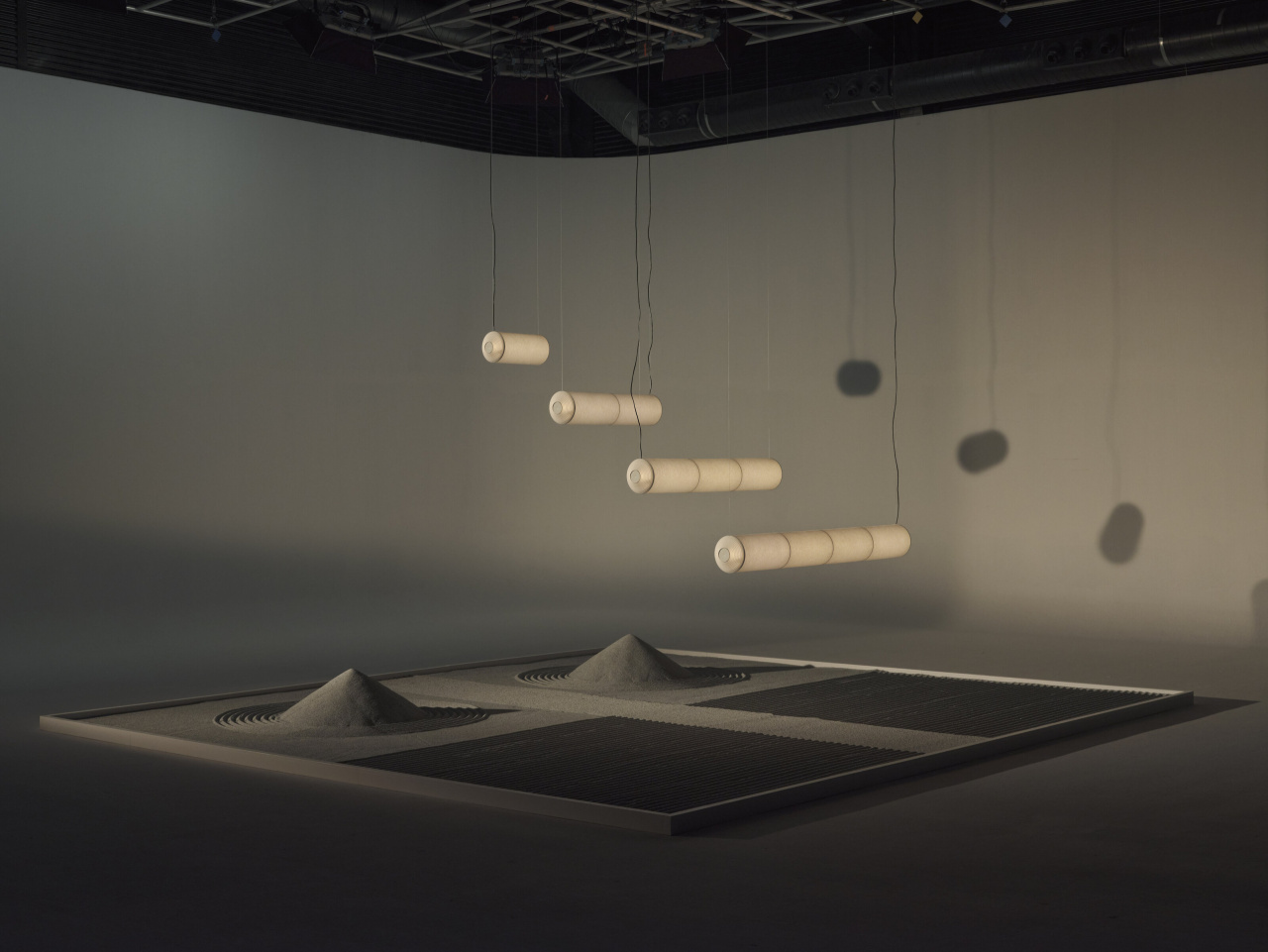 Tekio-Horizontal-SantaCole-JaraVarela-2022-50-x2400