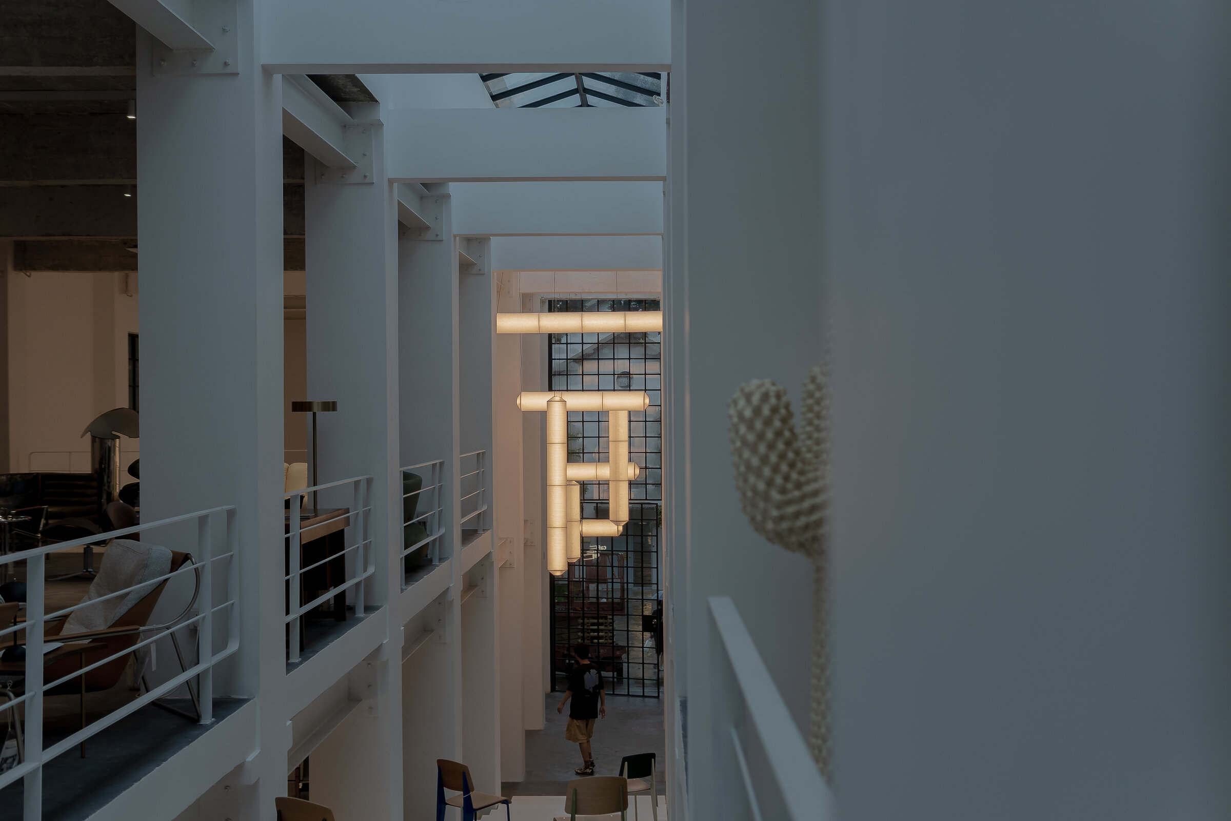 101-Concept-Pekin-Tekio-Santa-Cole-2023-06158-x2400