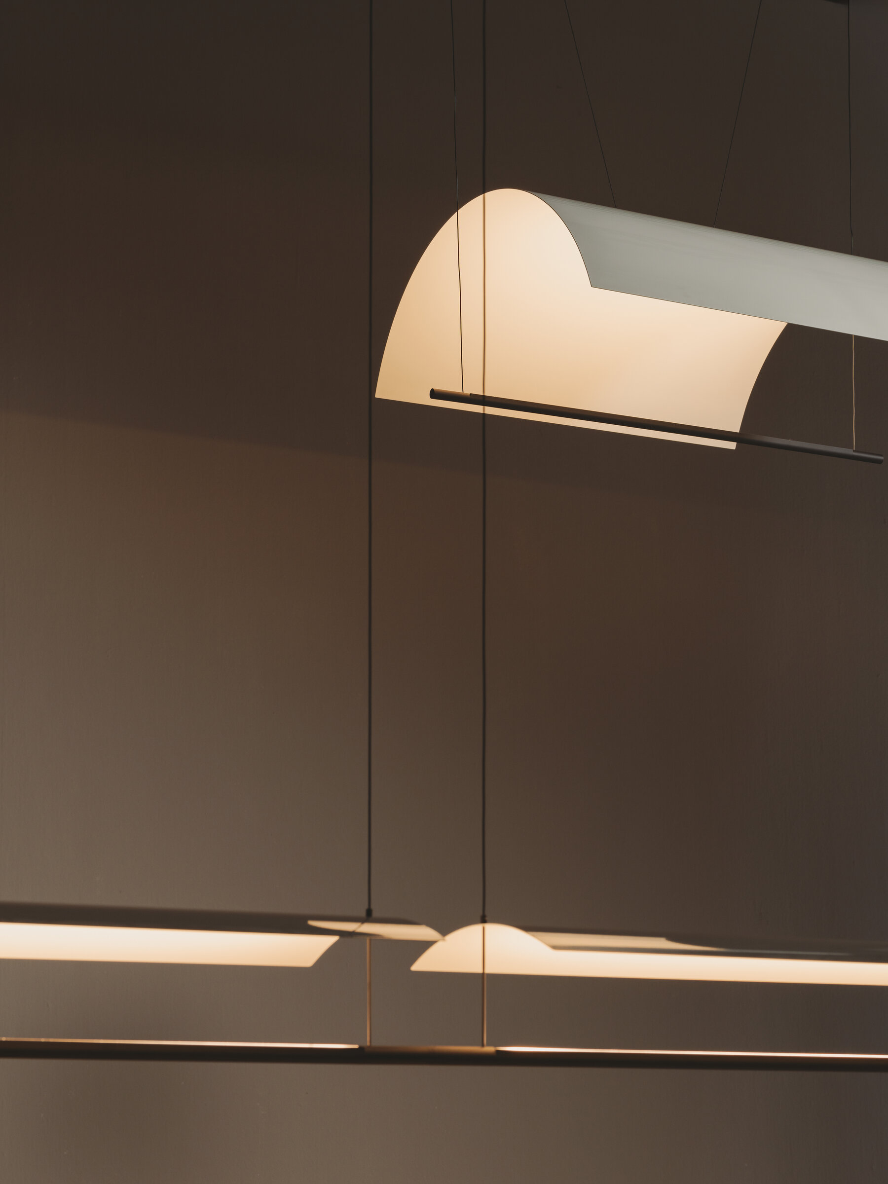 LaReflexionDeLaLuz-Lamina-EnricBadrinas-2024-02-x2400