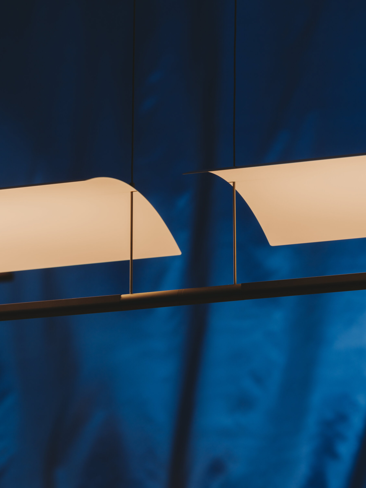 LaReflexionDeLaLuz-Lamina-EnricBadrinas-2024-05-x2400