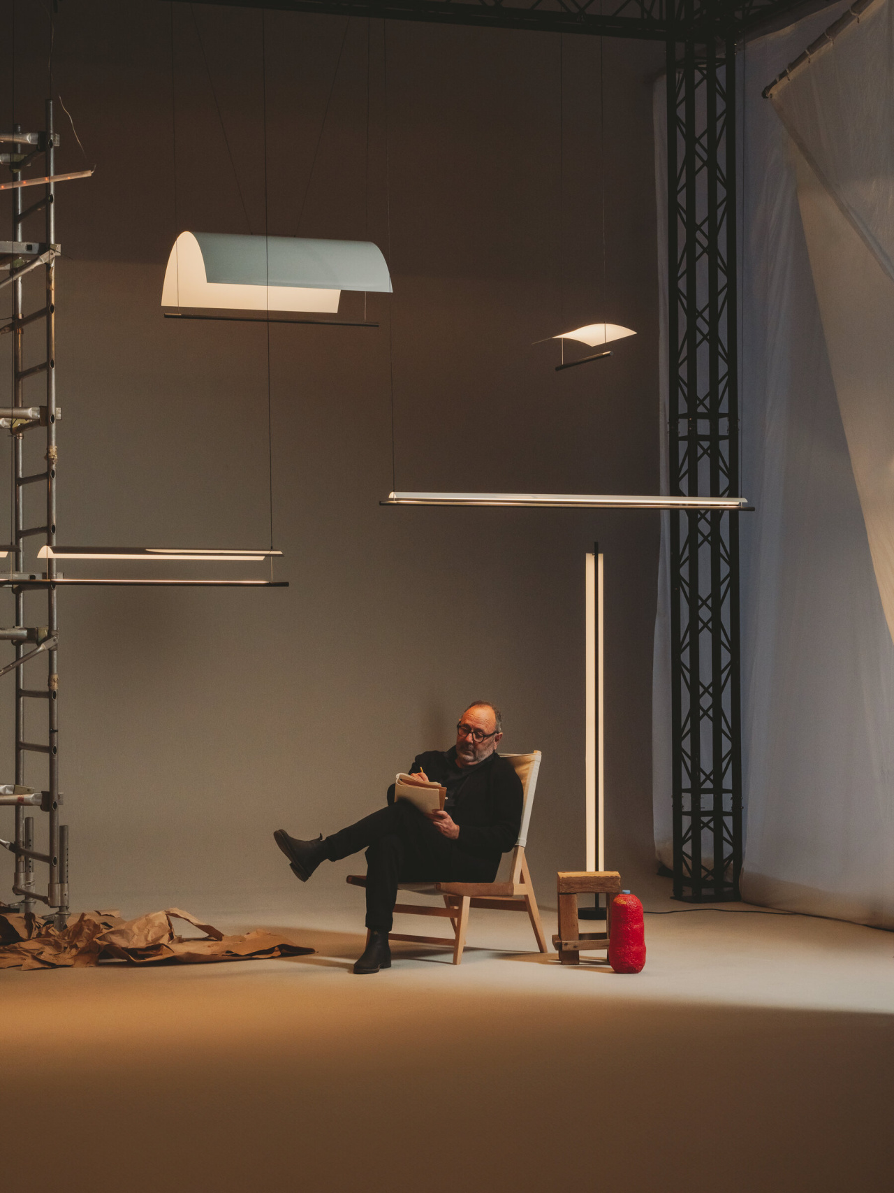 LaReflexionDeLaLuz-Lamina-EnricBadrinas-2024-14-x2400