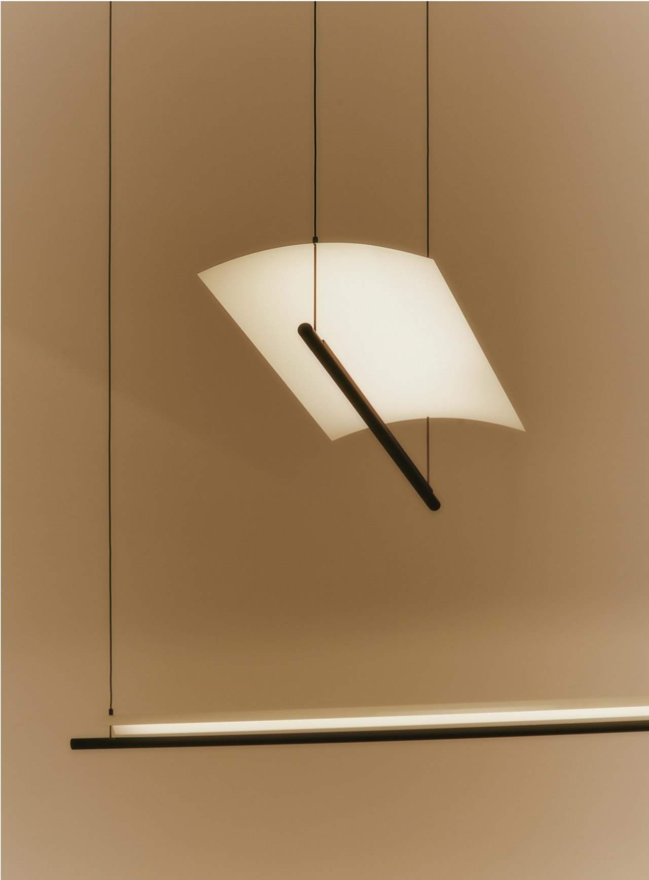 tekio-landing-anthony-dickens-santacole-2-x1700.jpg_1