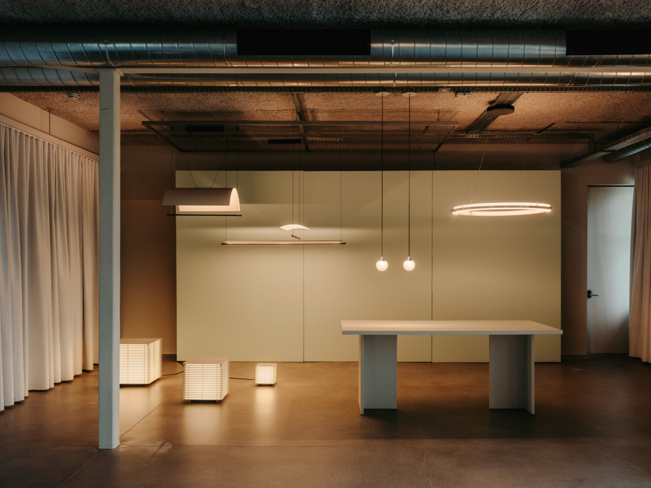 Galeria-Belloch-SalvaLopez-2024-157-Lamina-Nimba-Shiro-BijouRET-x2400