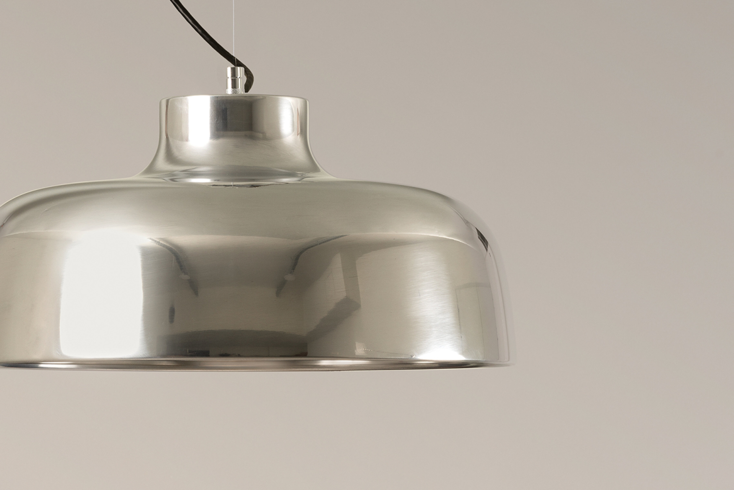 materiales-santacole-cuidado-mantenimiento–0003-metal-pulido-x2400