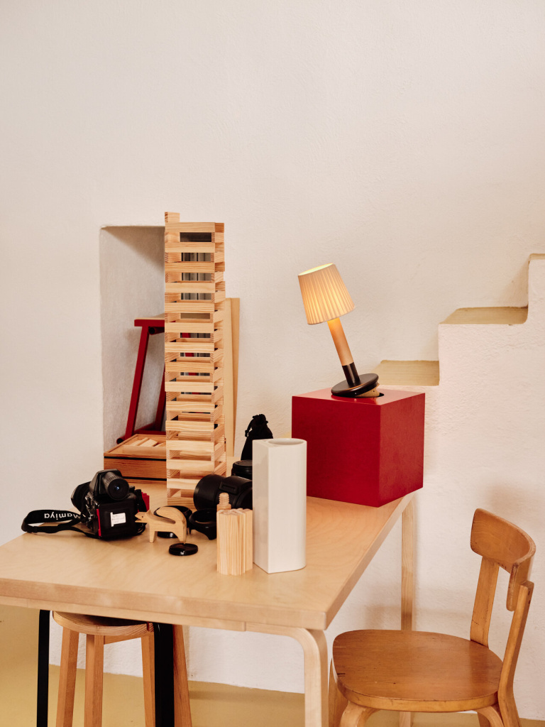 Lucecitas-campana-verano-2025-Jara-Varela-2024-1700-Basica-Minima-Bateria-x1700