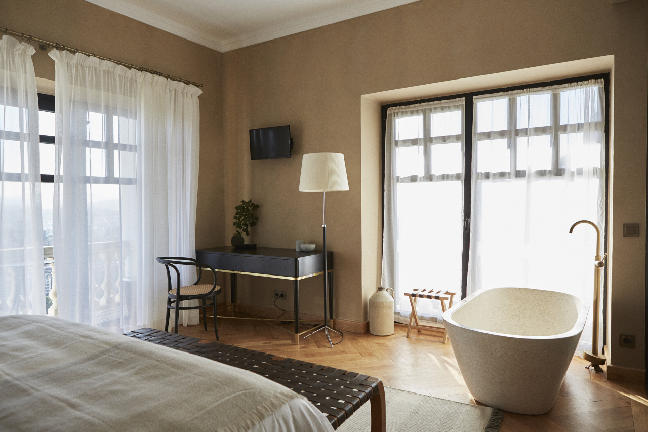 MENDI-ARGIA-Boutique-Hotel-San-Sebastia–n-Ph-Mariluz-Vidal-Design-by-Openhouse-28-x2400.jpg
