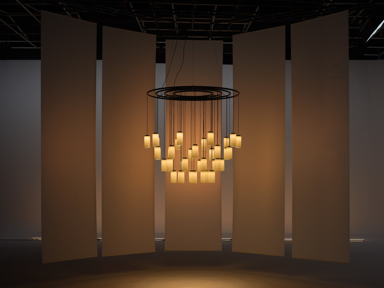 Cirio-Chandelier-jaravarela-santacole-2025-0876-RET-x2400