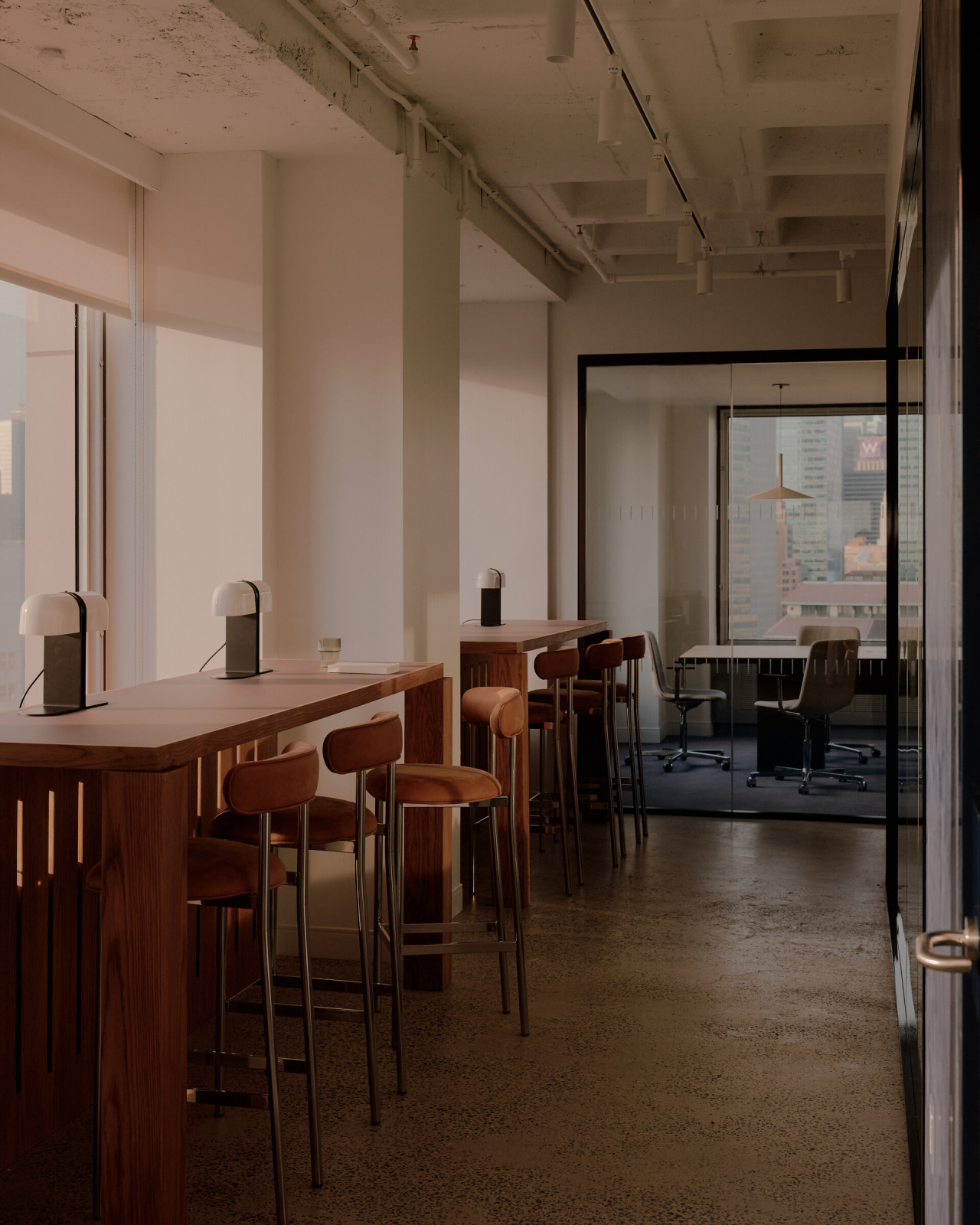 05-Nomad-Financial-Firm-William-Jess-Laird-07162-DUO-x2400