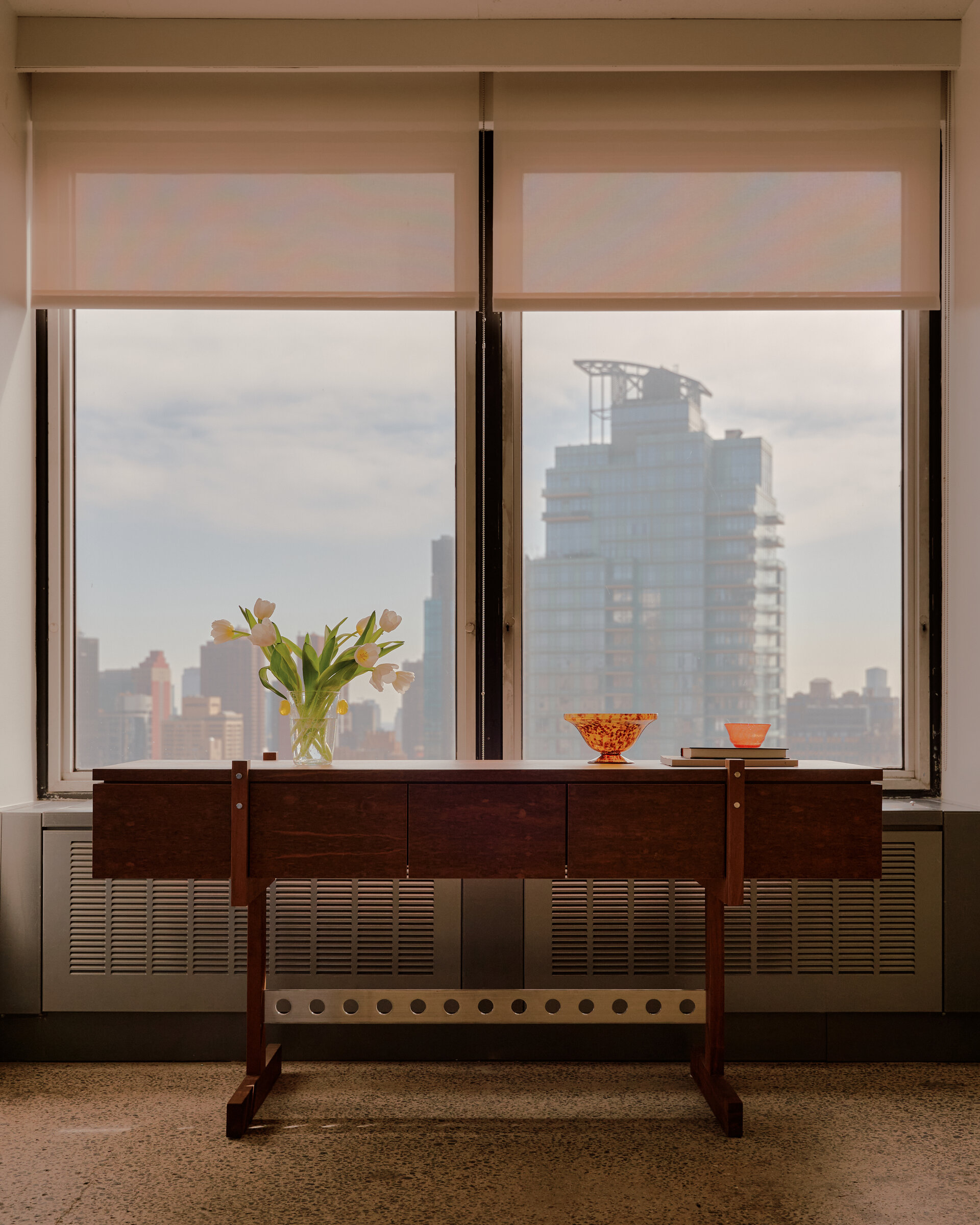 21-Nomad-Financial-Firm-William-Jess-Laird-90857-x2400