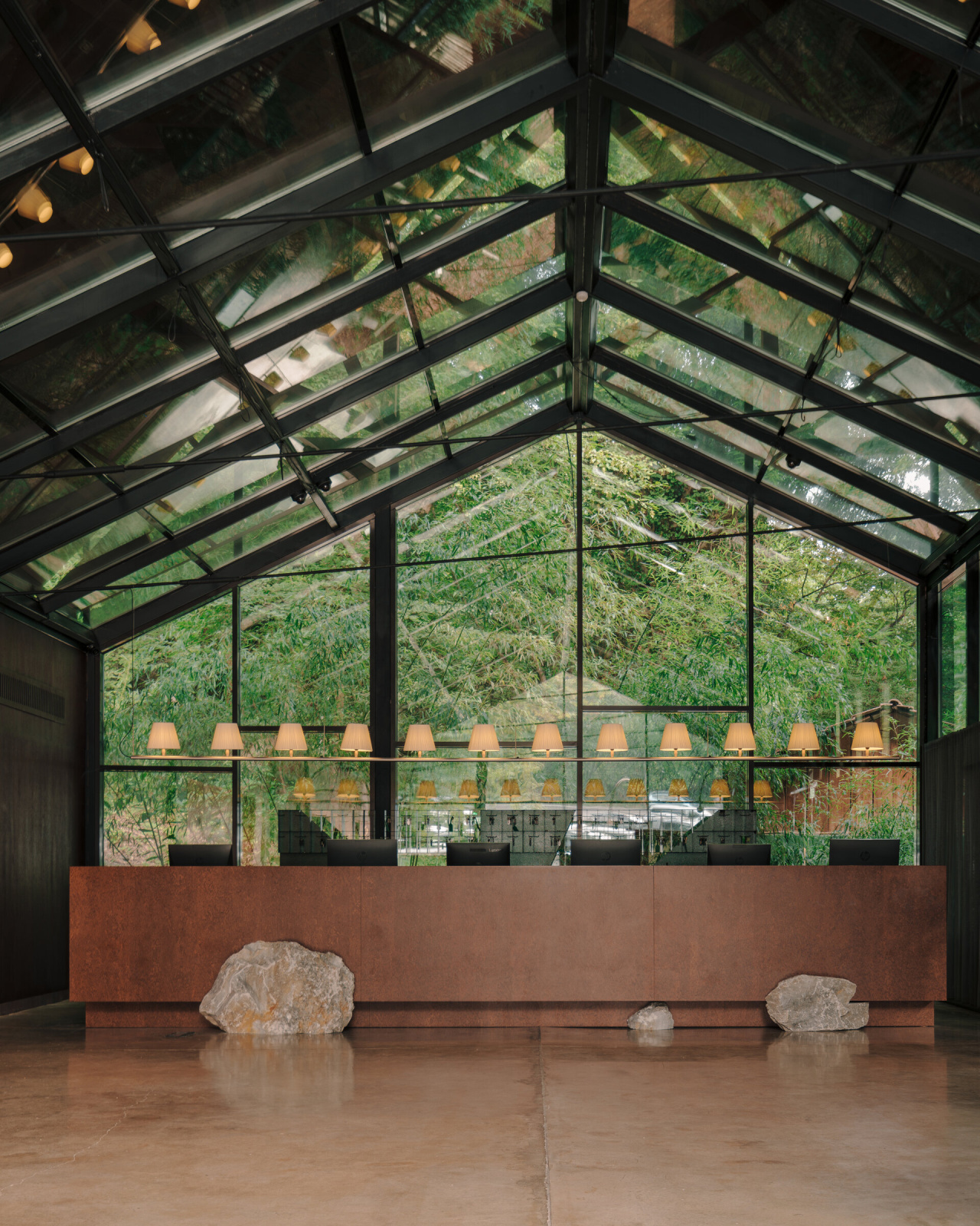 Lopota-Reception-Georgia-Studio-Gypsandconcrete-2025-Grigory-Sokolinsky-SISTEMA-FONDA-4-x2400