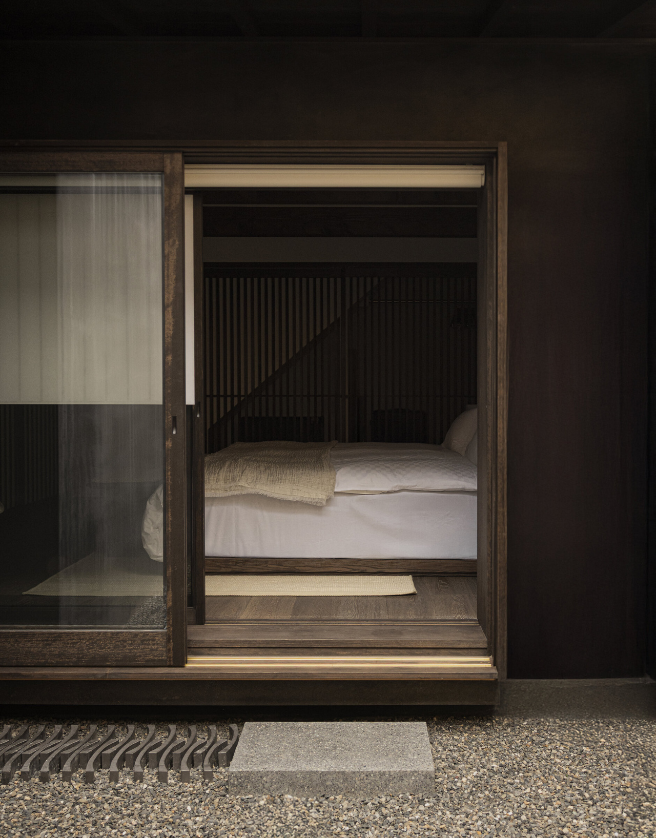 02-Nishimaecho-Machiya-Jonas-Bjerre-Poulsen-A52A4691-x2400