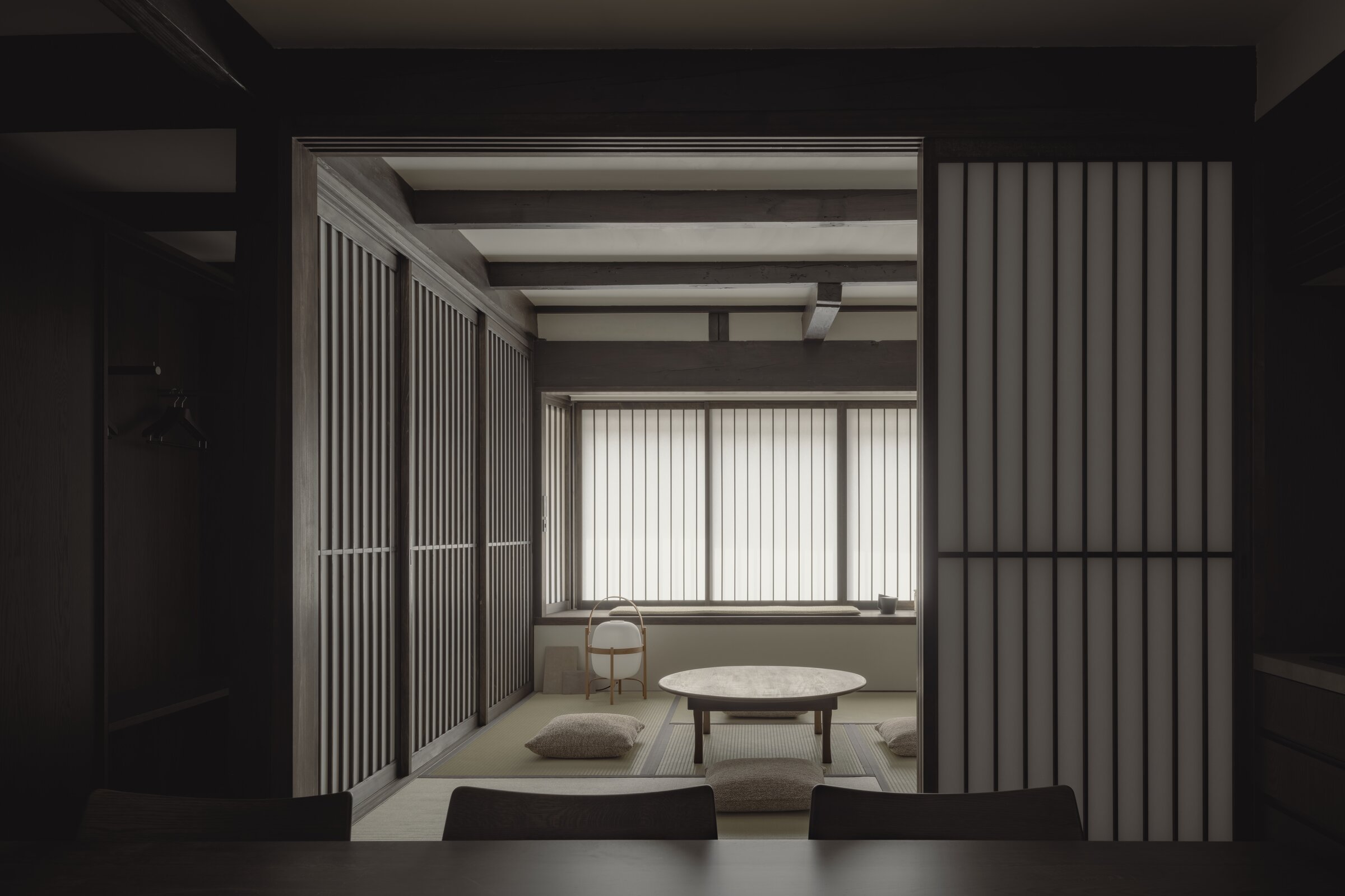 12-Nishimaecho-Machiya-Tomooki-Kengaku-CESTA-x2400