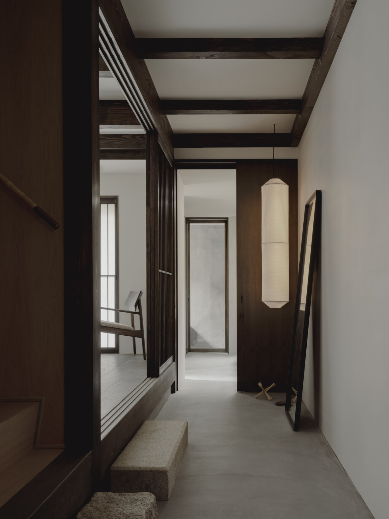 20-Nishimaecho-Machiya-Tomooki-Kengaku-TEKIO-VERTICAL-x2400