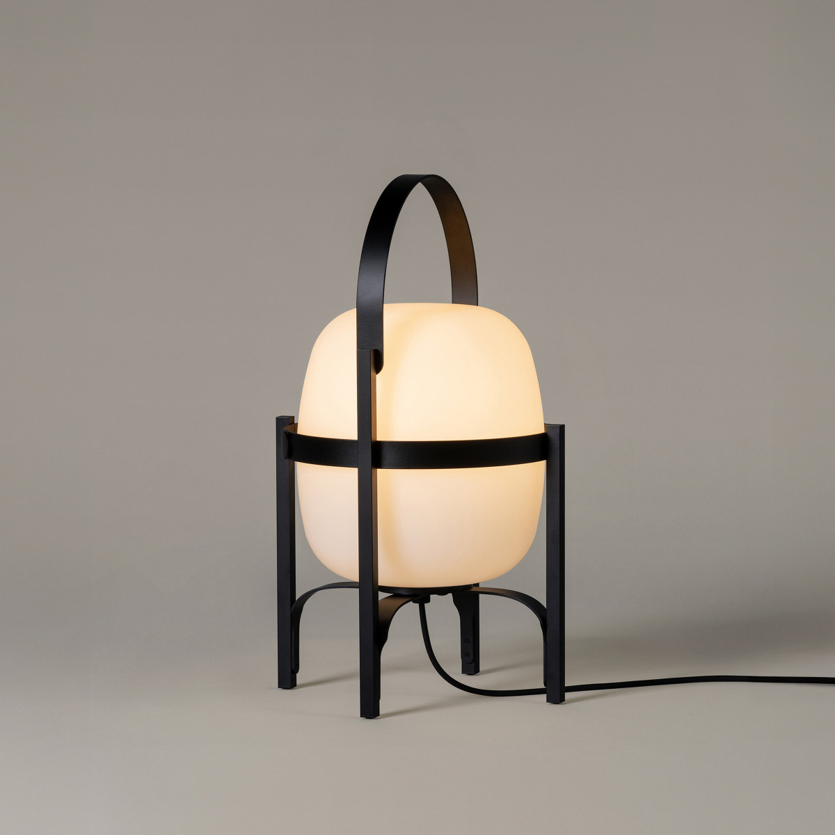 Cesta Exterior | Santa & Cole Cesta Exterior | Santa & Cole