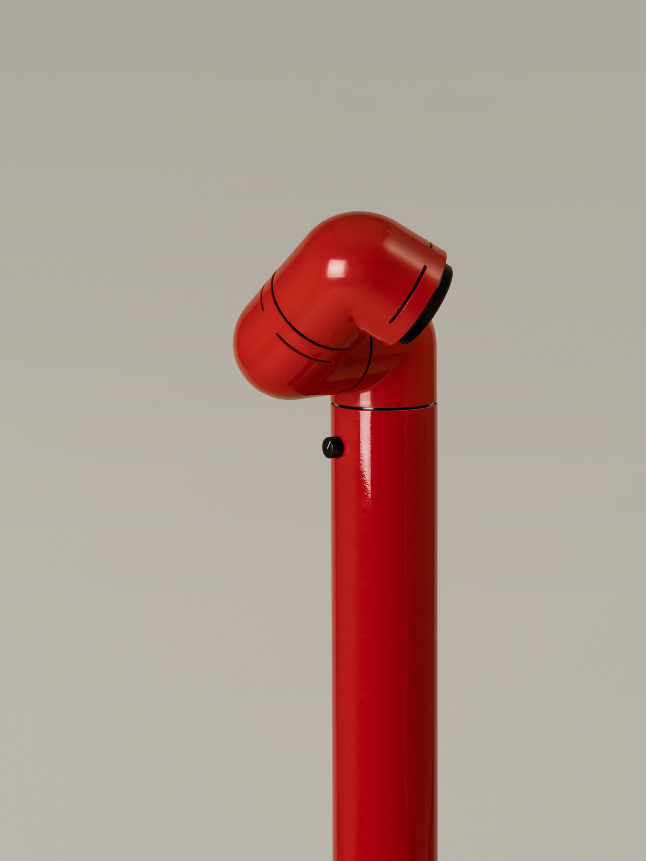 Tatu-Pie-Red-Enric-Badrinas-SantaCole-2021-DET-OFF-09-TATSA02-x2400.jpg