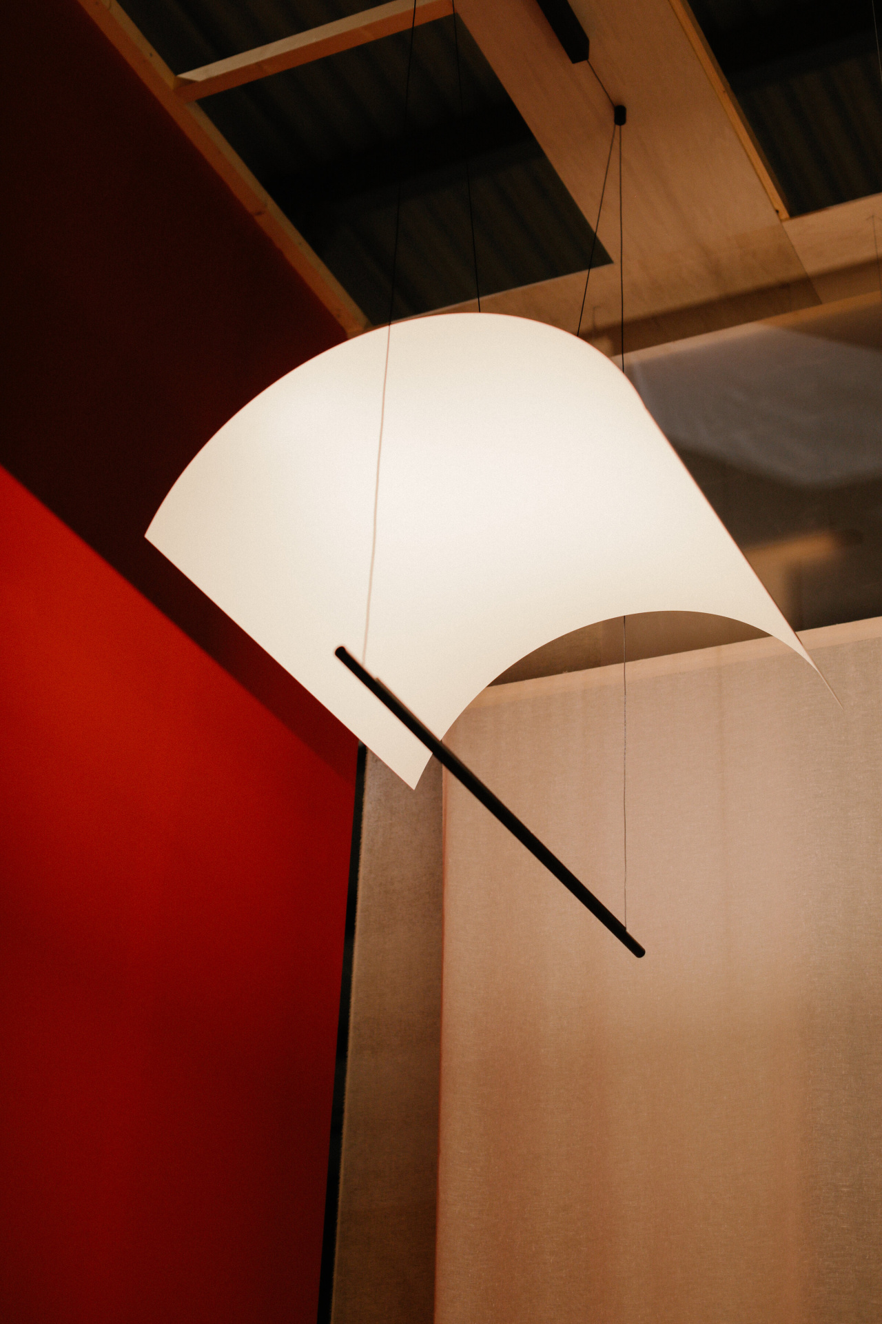 SantaCole-Euroluce-2019-Iris-Humm-2435-x2400.jpg