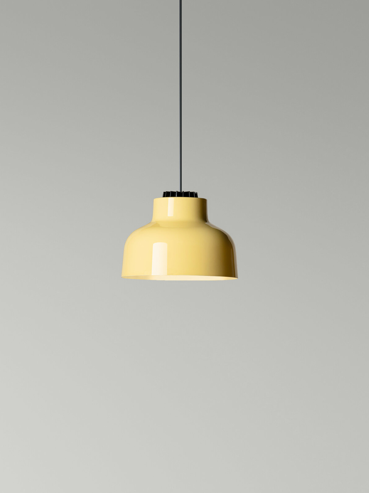 m64_pantalla_vainilla_M6408_B-O1-O1.jpg