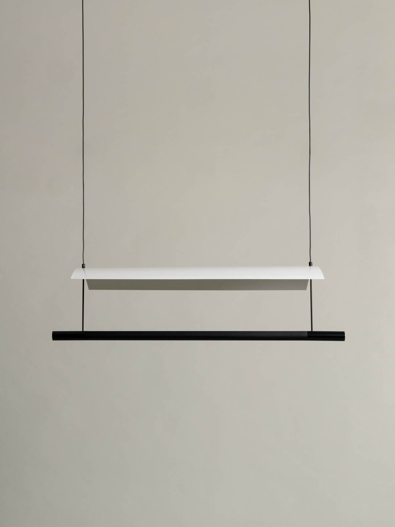 Lamina45-OFF-suspension-EnricBadrinas-SantaCole-03-x2400.jpg