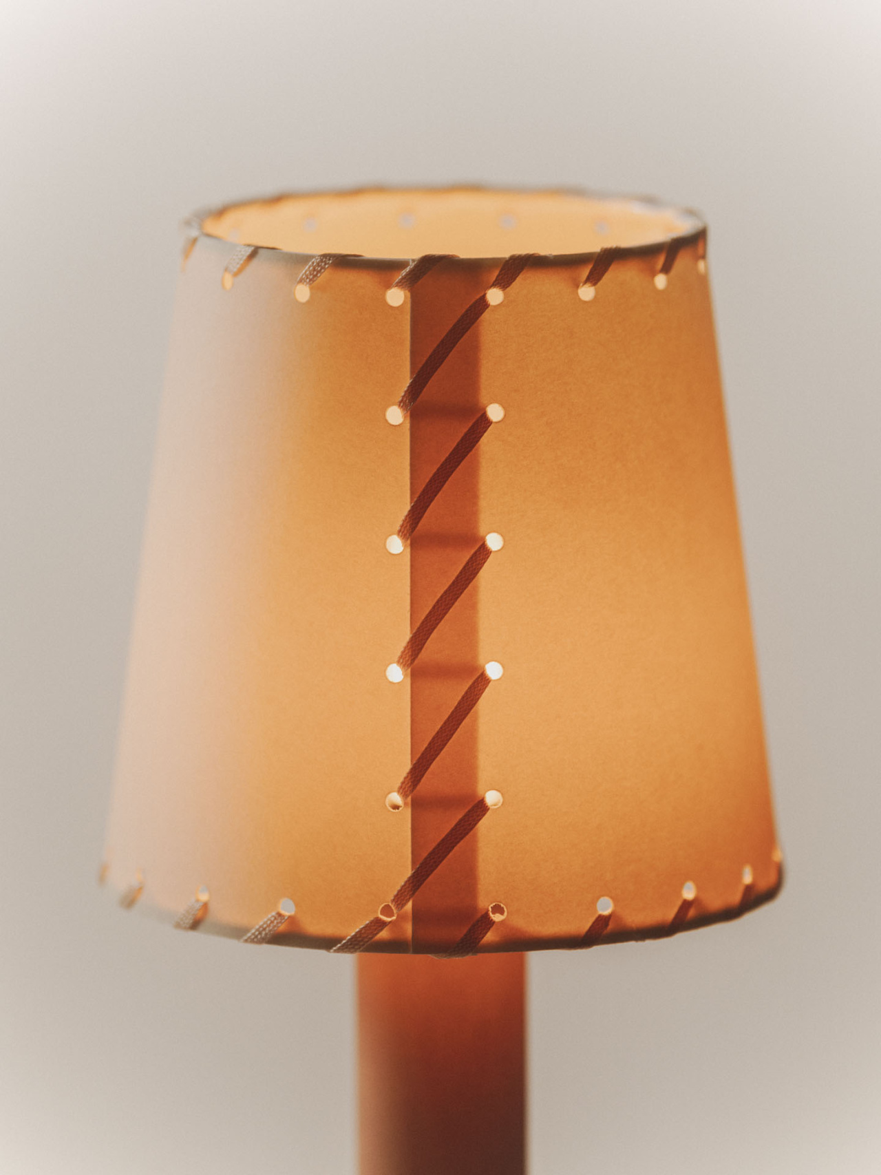 Basica_Minima_Bateria_cartulina_Enric_Badrinas_2024_DET_2186