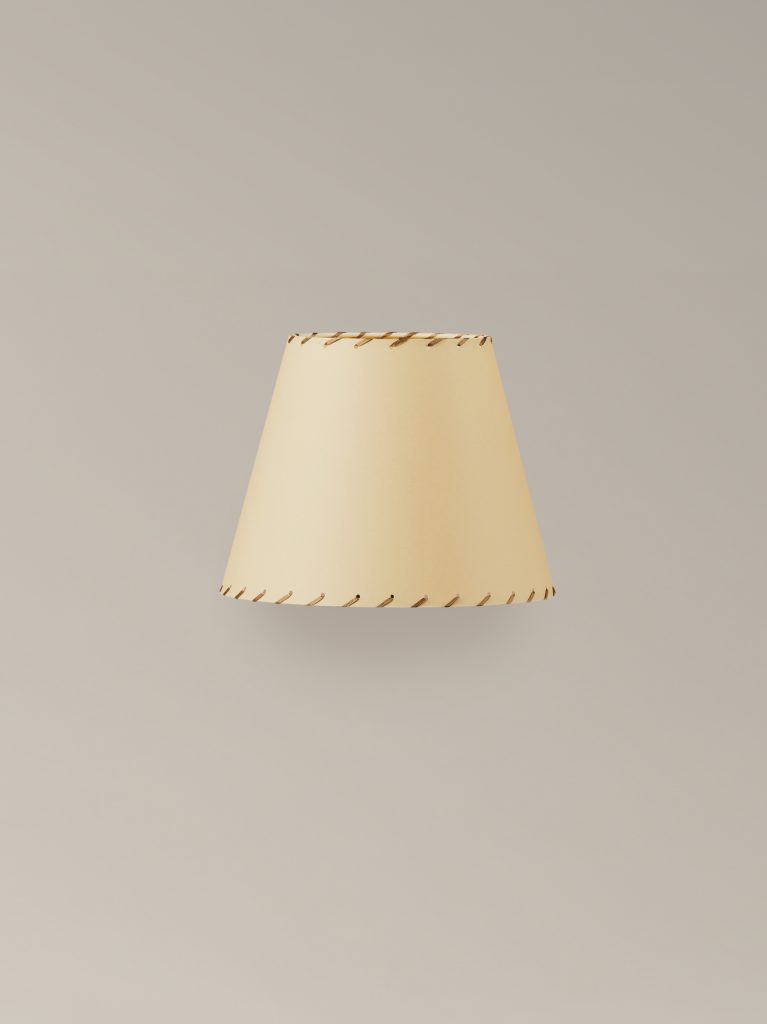 Basica_Sistema_Fonda_Pantalla_cartulina_beige_sobremesa_PM101_C-O1-767x1024
