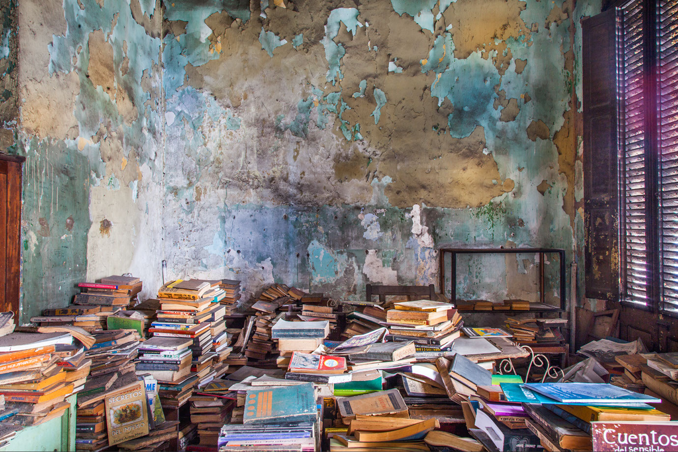 F-00163-Caralt-60x90-Libreria
