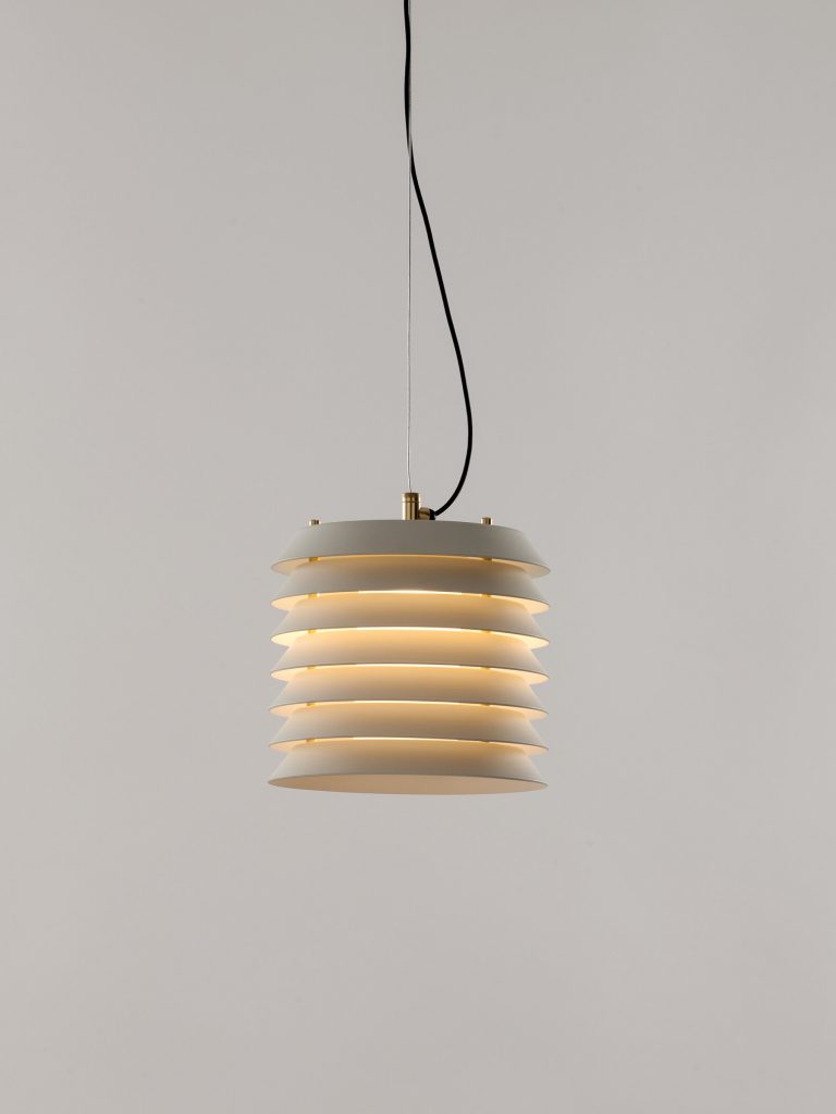 Maija-S-ON-suspension-Carme-Masia-MAIPA01-x2400-768x1024
