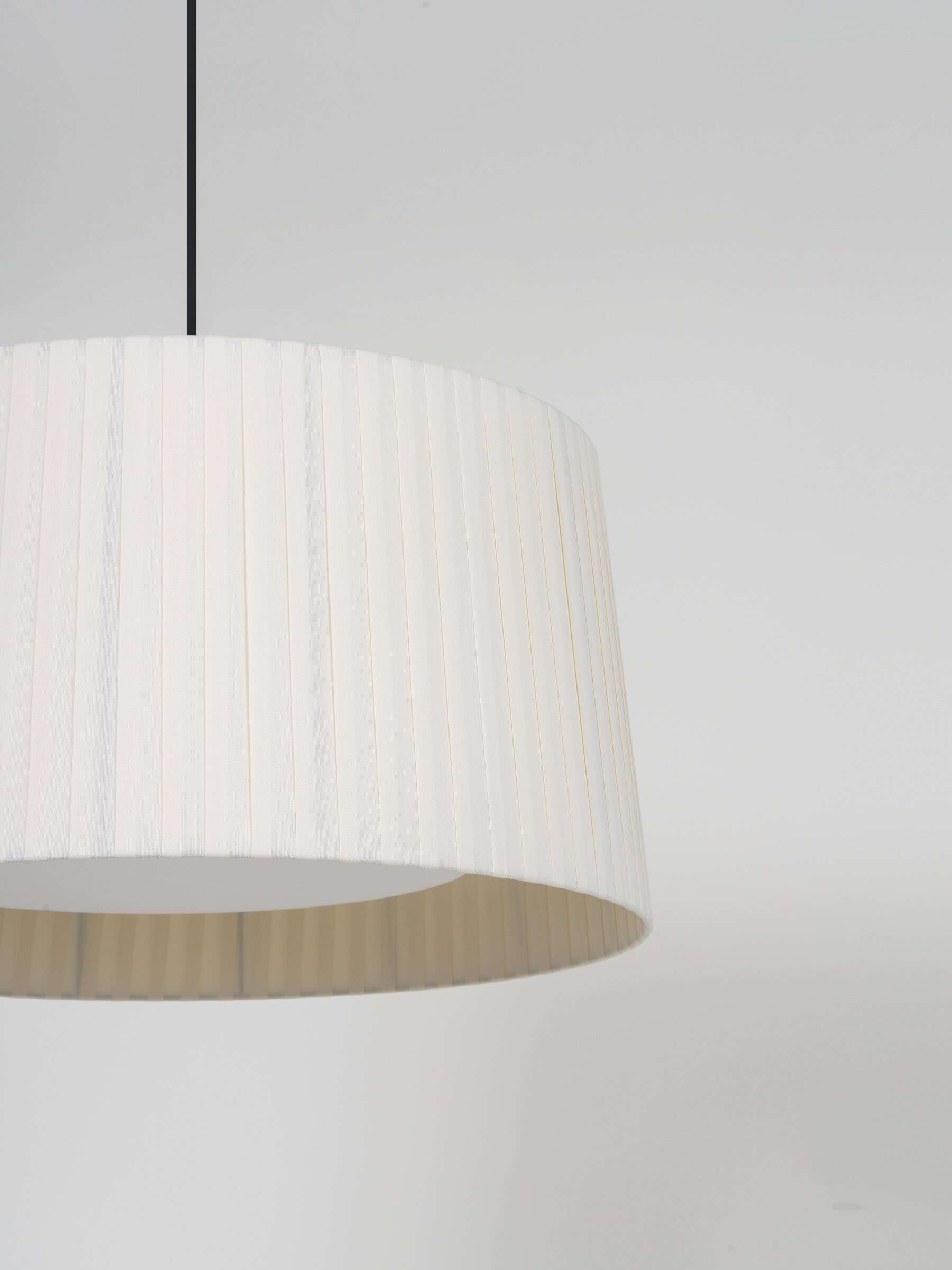 GT5, Pendant Lamps — Santa & Cole