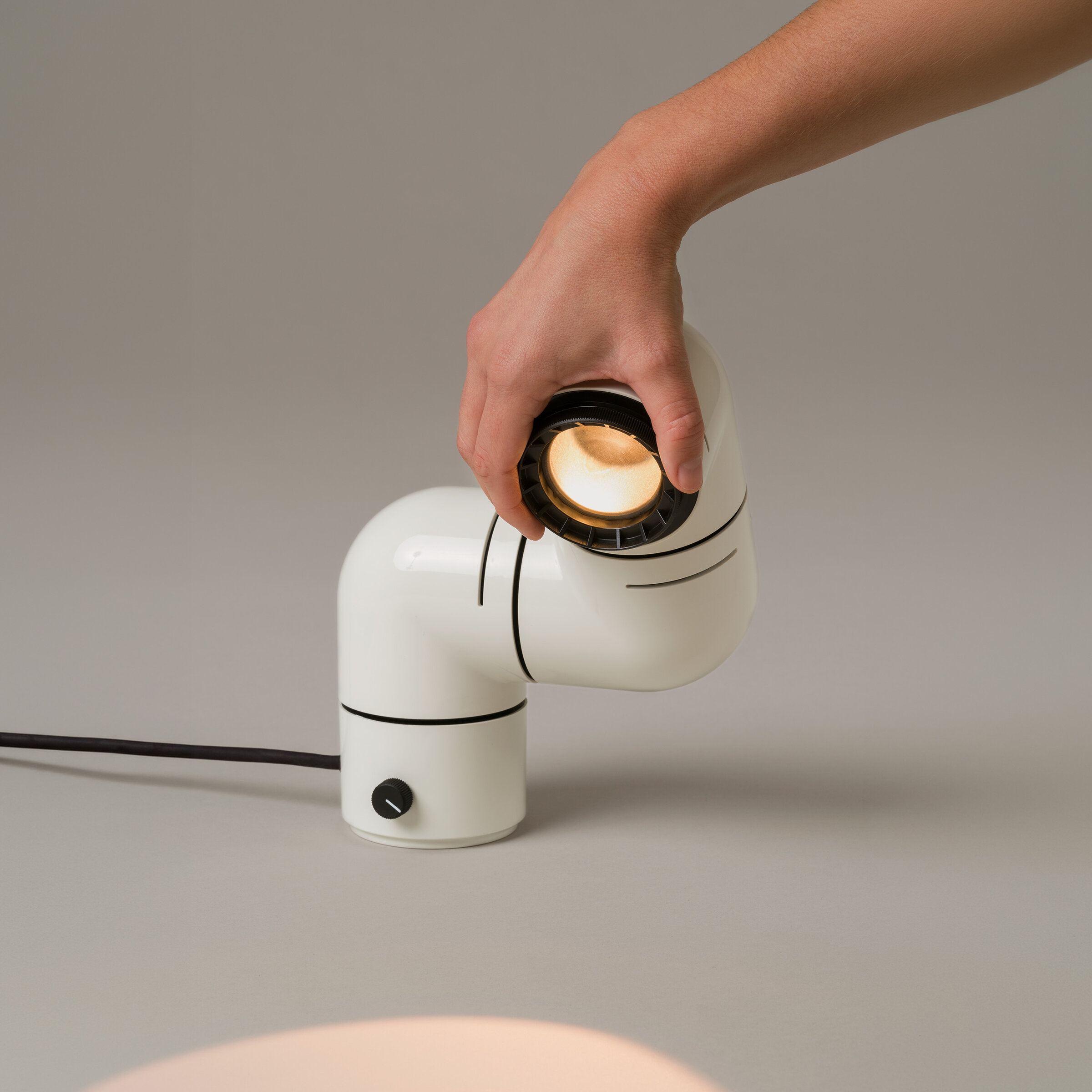 Tatu – Table Lamps at Santa & Cole