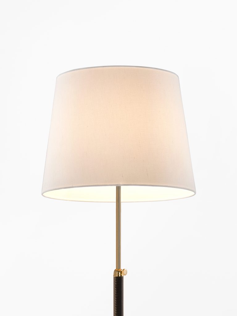 lampara_de_pie_pie_de_salon_G3_pantalla_cinta_lino_blanco_PGL308-O1-768x1024