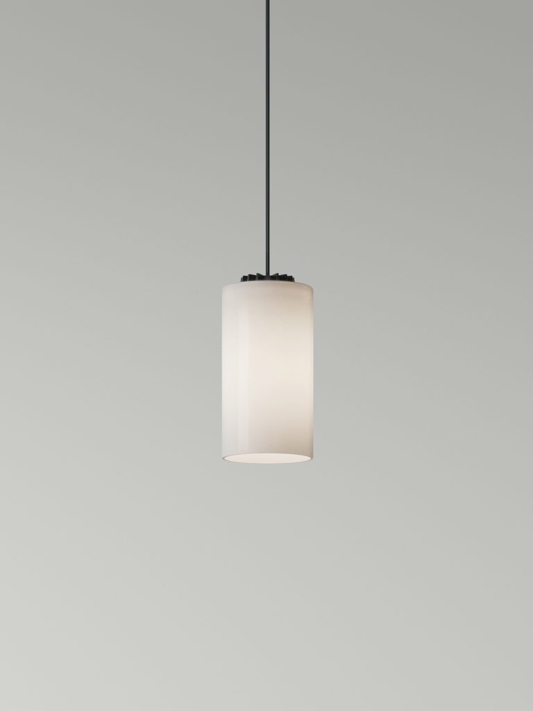 lampara_de_suspension_cirio_pantalla_vidrio_opal_blanco_CIP05-O1-O1-768x1024