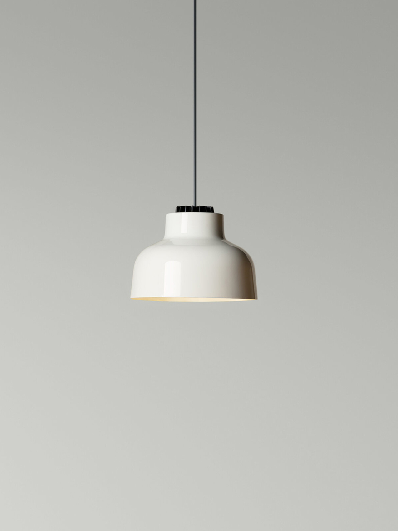 m64_pantalla_blanco_roto_M6406-O1